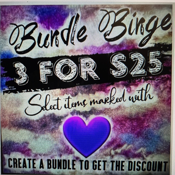 💜 3/$25 💜 Kenneth Cole Bracelet Christmas Poinsettia Stretch Enameled Charms - Picture 2 of 8